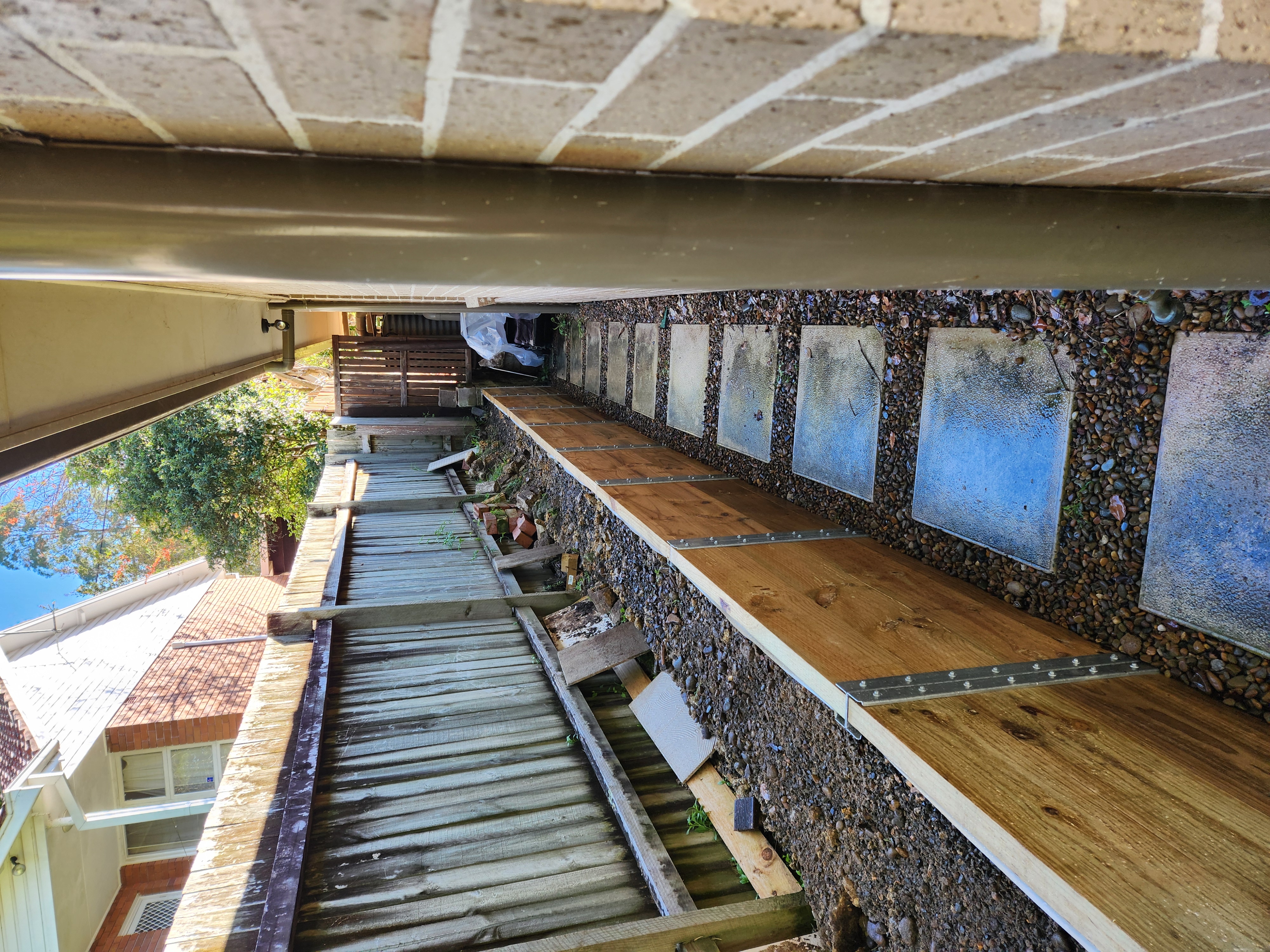 Side Pathway & Retaining